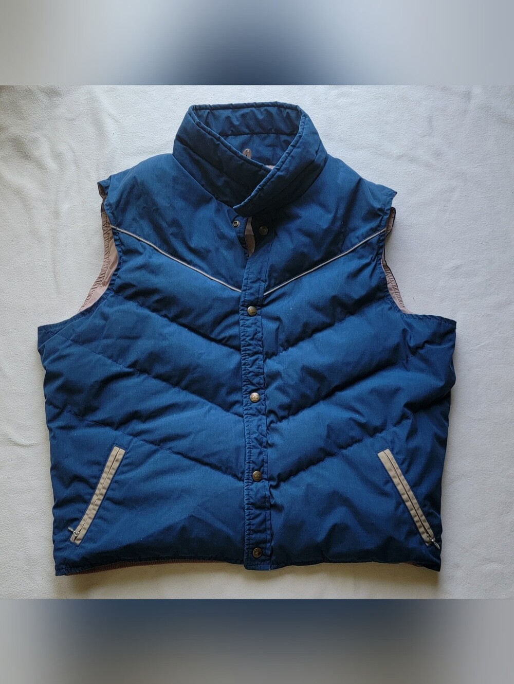 Men's Navy Puffer Vest